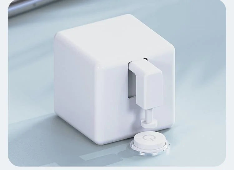 Finger Robot Smart Switch – Compact Bluetooth Button Presser (White or Black)