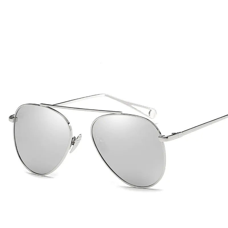 Aviator-Style HD Polarized Sunglasses – Lightweight Metal Frame with UV400 Protection