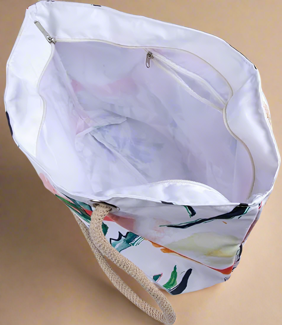 White Faces Beach and Shopping Bag – Artistic Tapestry Strap Tote with Zippered Pocket (37 x 30 x 12 cm)