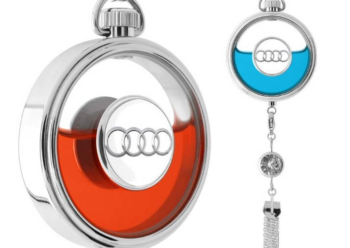 Car Perfume Hanging Pendant – Luxury Alloy Fragrance Charm for High-End Vehicles