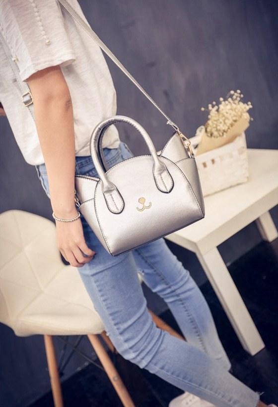 Cat Pattern Wing Bag – Bold, Stylish Handbag with Playful Feline Flair