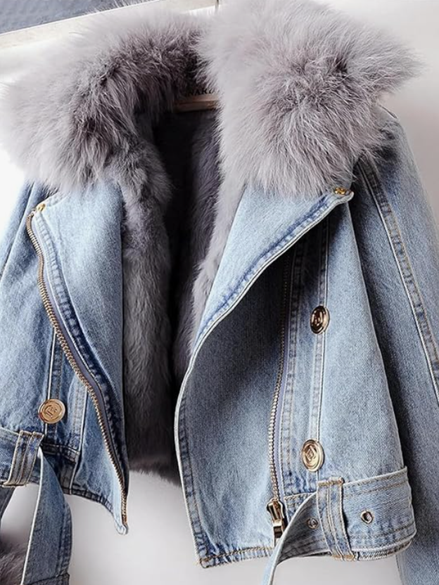 Denim Coat with Removable Faux Fur Liner – The Perfect Blend of Style & Warmth