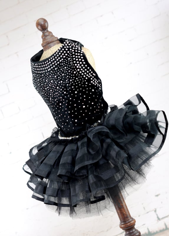 Dog Skirt Pet Wedding Dress – Elegant Dacron Gown for Special Occasions (XS–XL, Black)