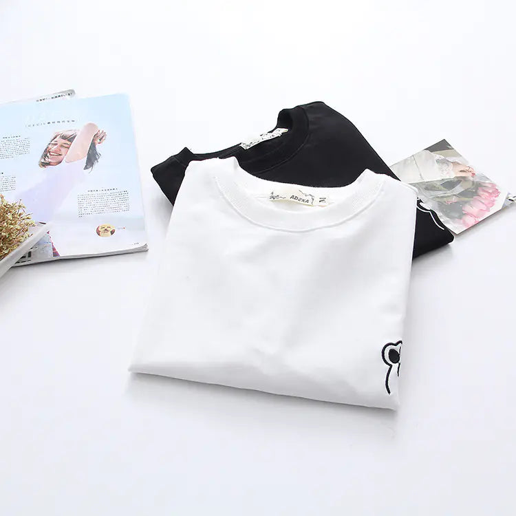 Japanese-Style Cat Paw Hoodie – Kawaii Comfort with a Whimsical Touch