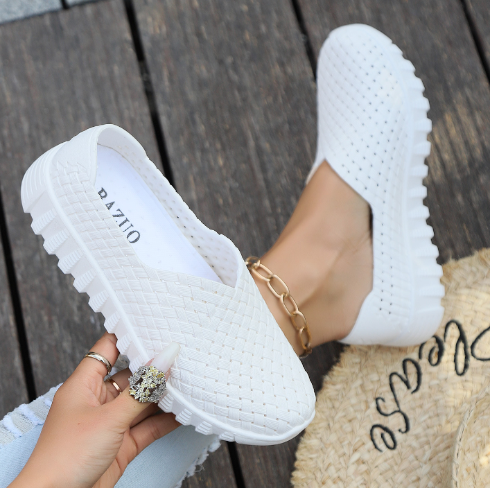 Breathable PU Flats – Lightweight, Versatile, and Elegant for Everyday Wear