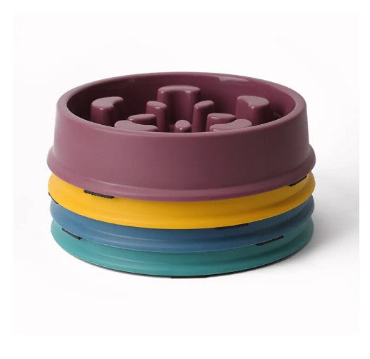 Slow Feeder Dog Bowl – Anti-Gulping for Improved Digestion and Mealtime Control