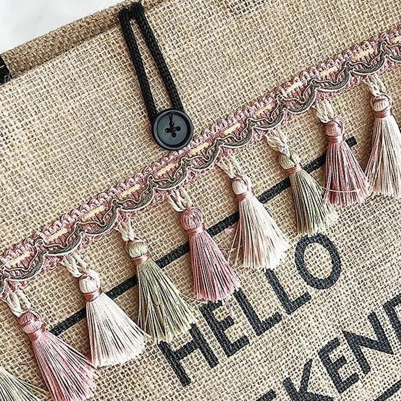 Summer Beach Bag: Perfect for Seaside Adventures