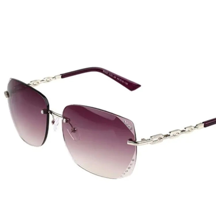 Frameless Oversized Diamond Sunglasses – Lightweight UV400 Fashion Shades for Women (4 Colors)
