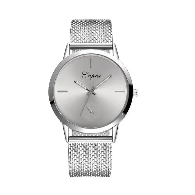 Stay Chic with the Trendy Fashion Watch