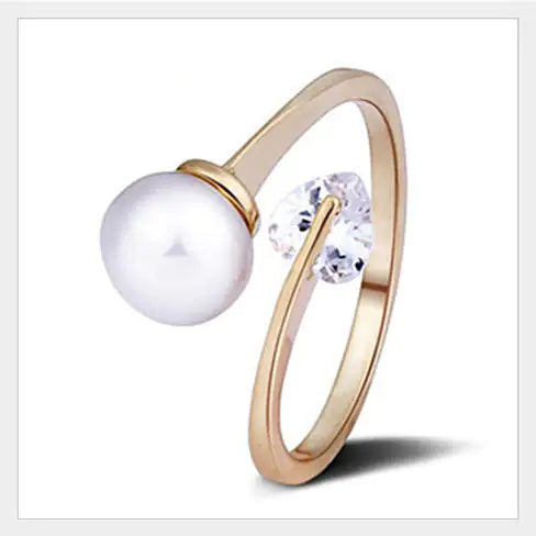 Love & Innocence Ring of Diamond Heart and Pure Pearl