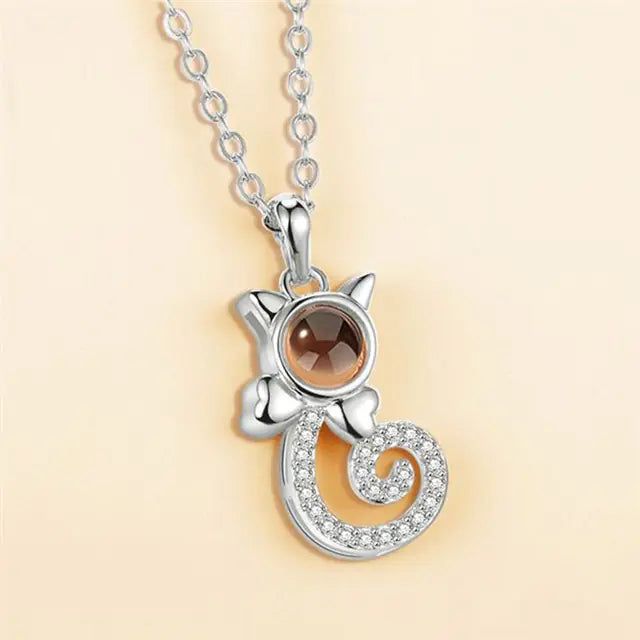 S925 Cat Projection Necklace – Elegant Silver Jewelry with Whimsical Feline Design