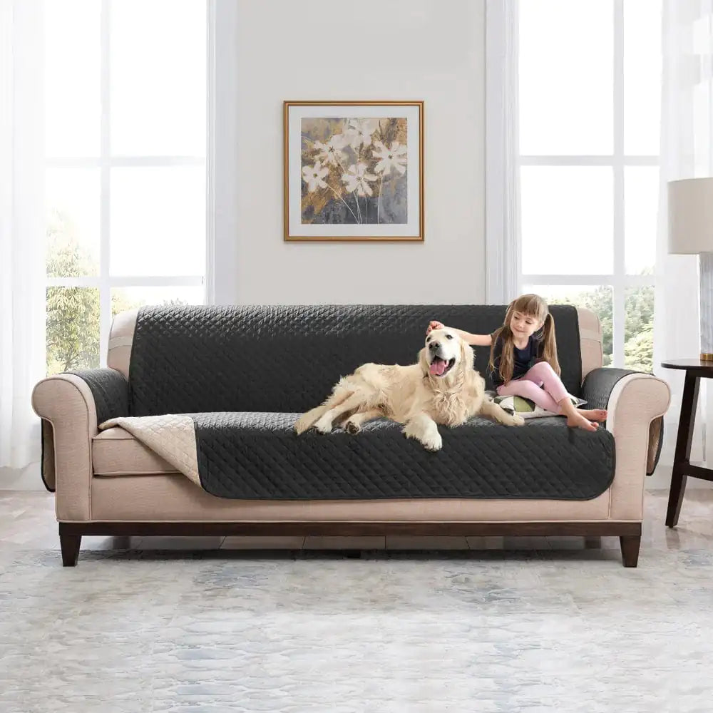 Waterproof Anti-Slip Sofa Cover – Scratch-Resistant and Easy to Clean