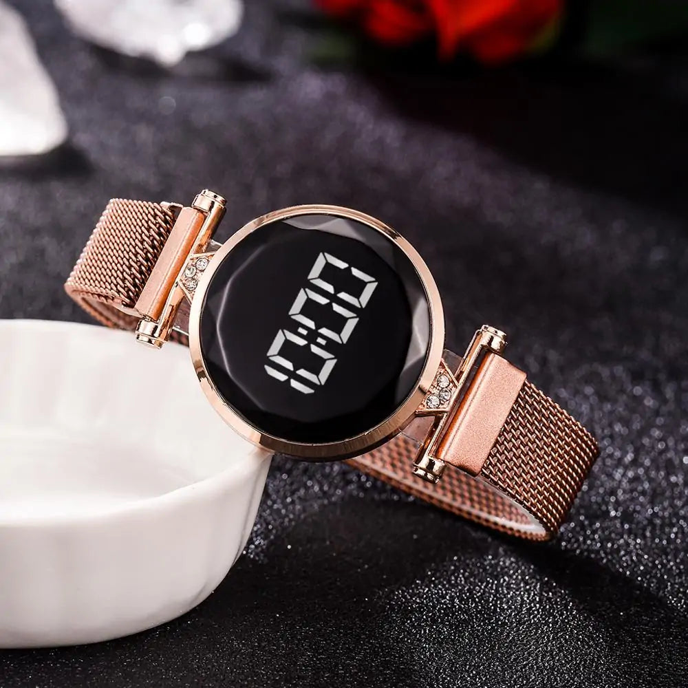 Rose Gold Magnetic Bracelet Watch - Elegant Timepiece Meets Stylish Bracelet