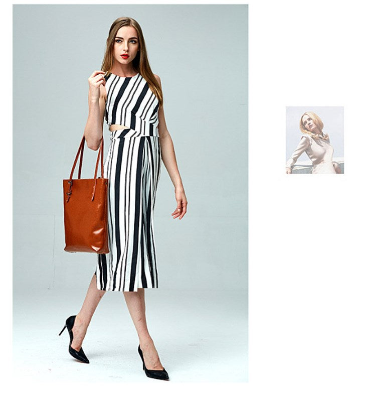 Cowhide Leather Shoulder Bag – Elegant Large-Capacity Tote with Detailed Stitching and Timeless Design