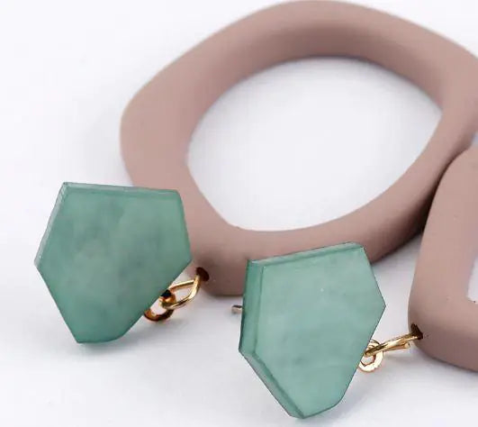 Carmen Earrings – Vintage-Inspired Statement Earrings with Uneven Cut Design