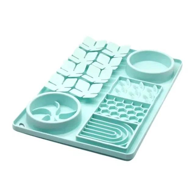 4-in-1 Slow Food Mat for Dogs & Cats – Engaging, Healthy Mealtime Solution