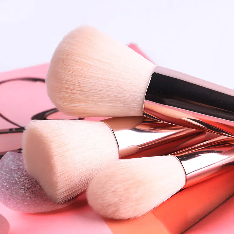 9-Piece Pink Makeup Brush Set – Premium Artificial Fiber with Wooden Handles