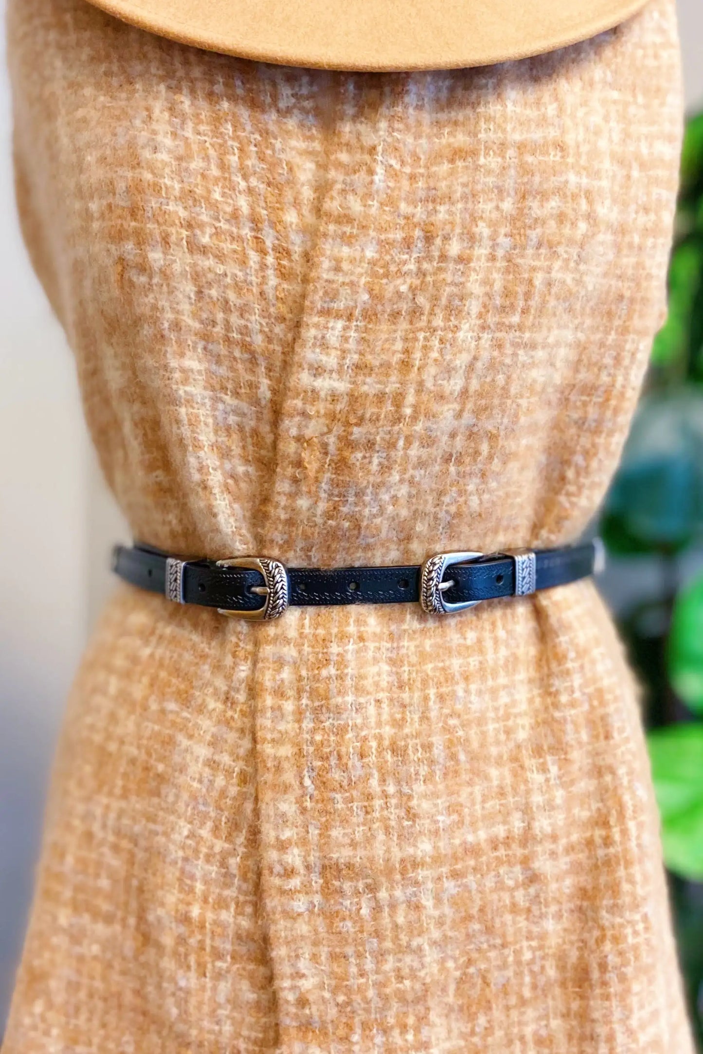 Genuine Double Buckle Leather Belt: Timeless Elegance and Style