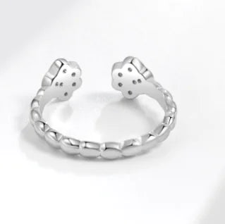Open-End Paw Footprint Ring – Adjustable White Gold-Plated Copper Ring for Paw Lovers