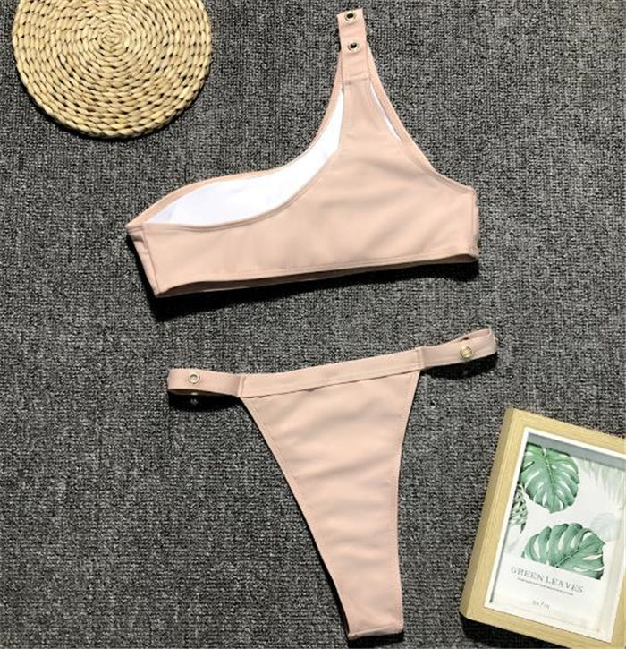 Triangle Bikini Set – Sexy and Stylish Swimwear in White, Red, Black, and Beige (Sizes S–L)