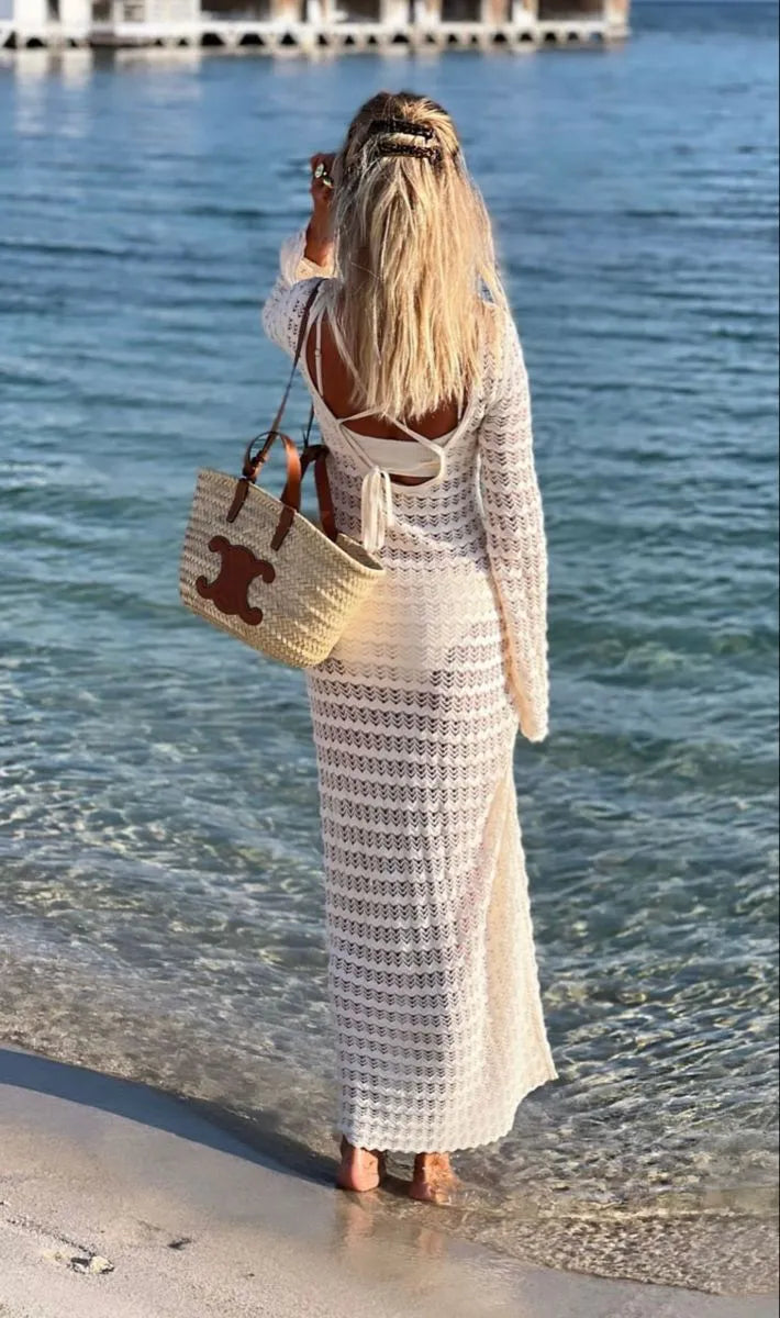 Celly Small Beach Bag – Lightweight, Durable & Fashion-Forward Seaside Tote