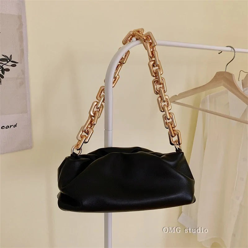 Soft Leather Women's Cloud Bag: The Perfect Fusion of Luxury and Practicality