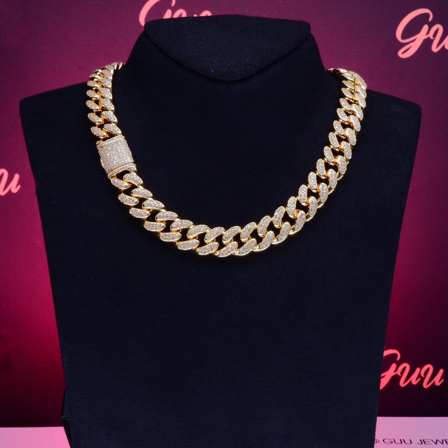 Flip Buckle Iced Cuban Link Chain Necklace – Gold-Plated Statement Piece