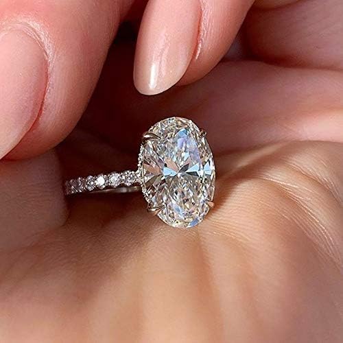 Zircon Platinum Engagement Ring: A Dazzling Symbol of Love