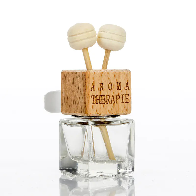 Air Outlet Perfume Bottle – Glass Car Vent Aromatherapy Diffuser (8ml & 15ml Options, 360° Rotatable Clip, Refillable)