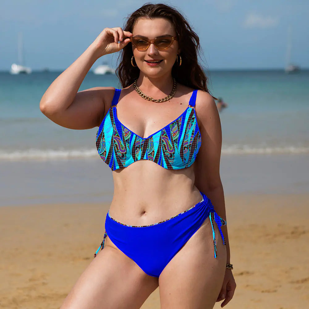Plus-Size Floral Two-Piece Swimsuit – Elegant, Comfortable Fit in Bold Summer Prints (Sizes L–4XL)