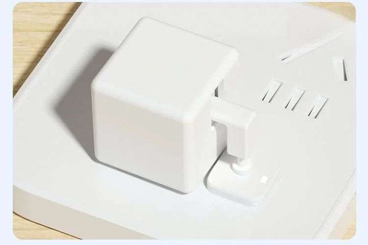 Finger Robot Smart Switch – Compact Bluetooth Button Presser (White or Black)