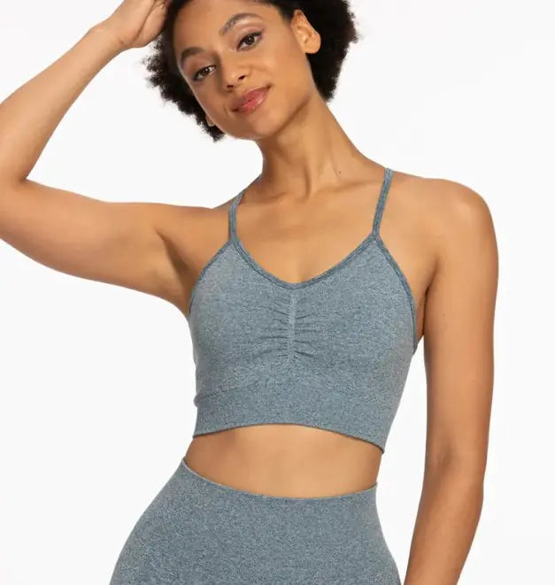 Women’s Sports Fitness Buttocks Lifting Yoga Set (High-Waisted Leggings & Supportive Bra)