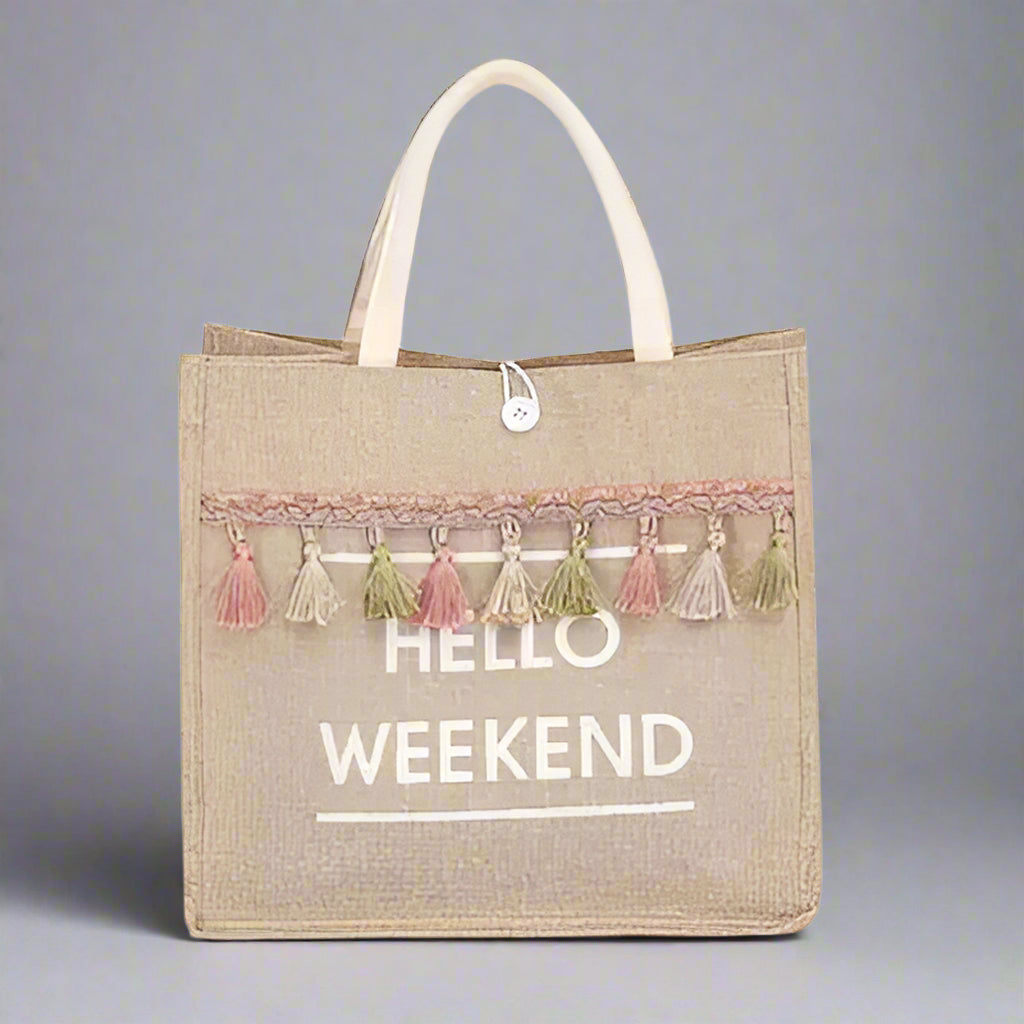 Summer Beach Bag: Perfect for Seaside Adventures