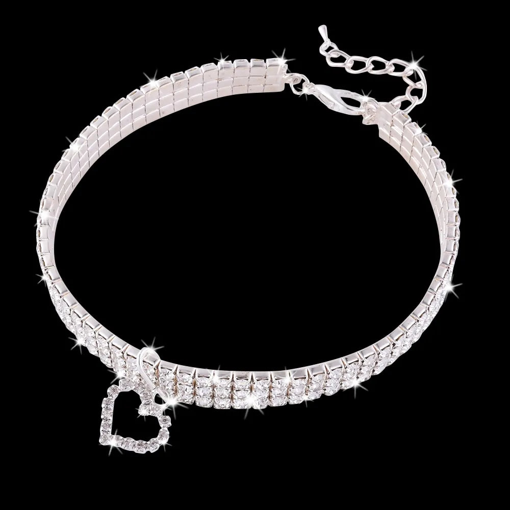 Heart-Shaped Rhinestone Dog & Cat Collar – Sparkling Alloy Pet Necklace for Everyday Glamour