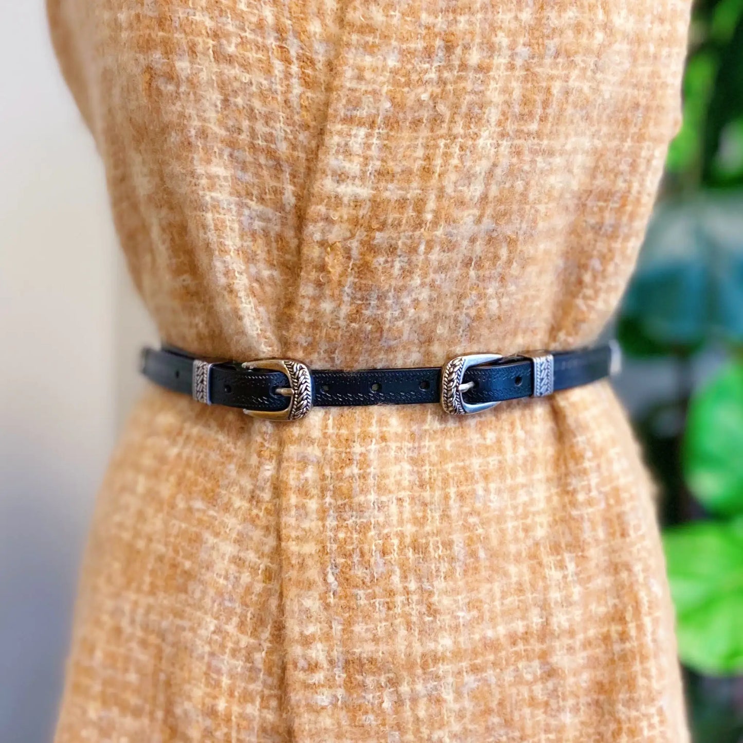 Genuine Double Buckle Leather Belt: Timeless Elegance and Style