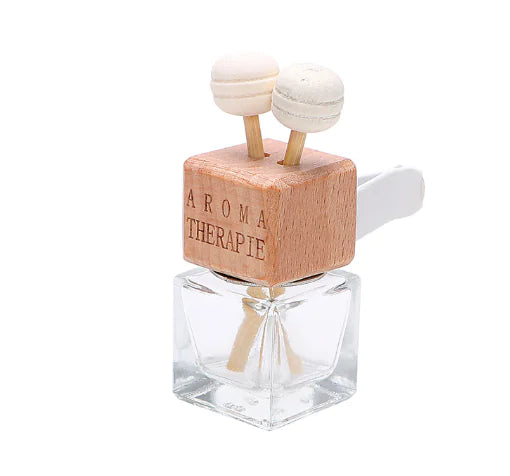 Air Outlet Perfume Bottle – Glass Car Vent Aromatherapy Diffuser (8ml & 15ml Options, 360° Rotatable Clip, Refillable)