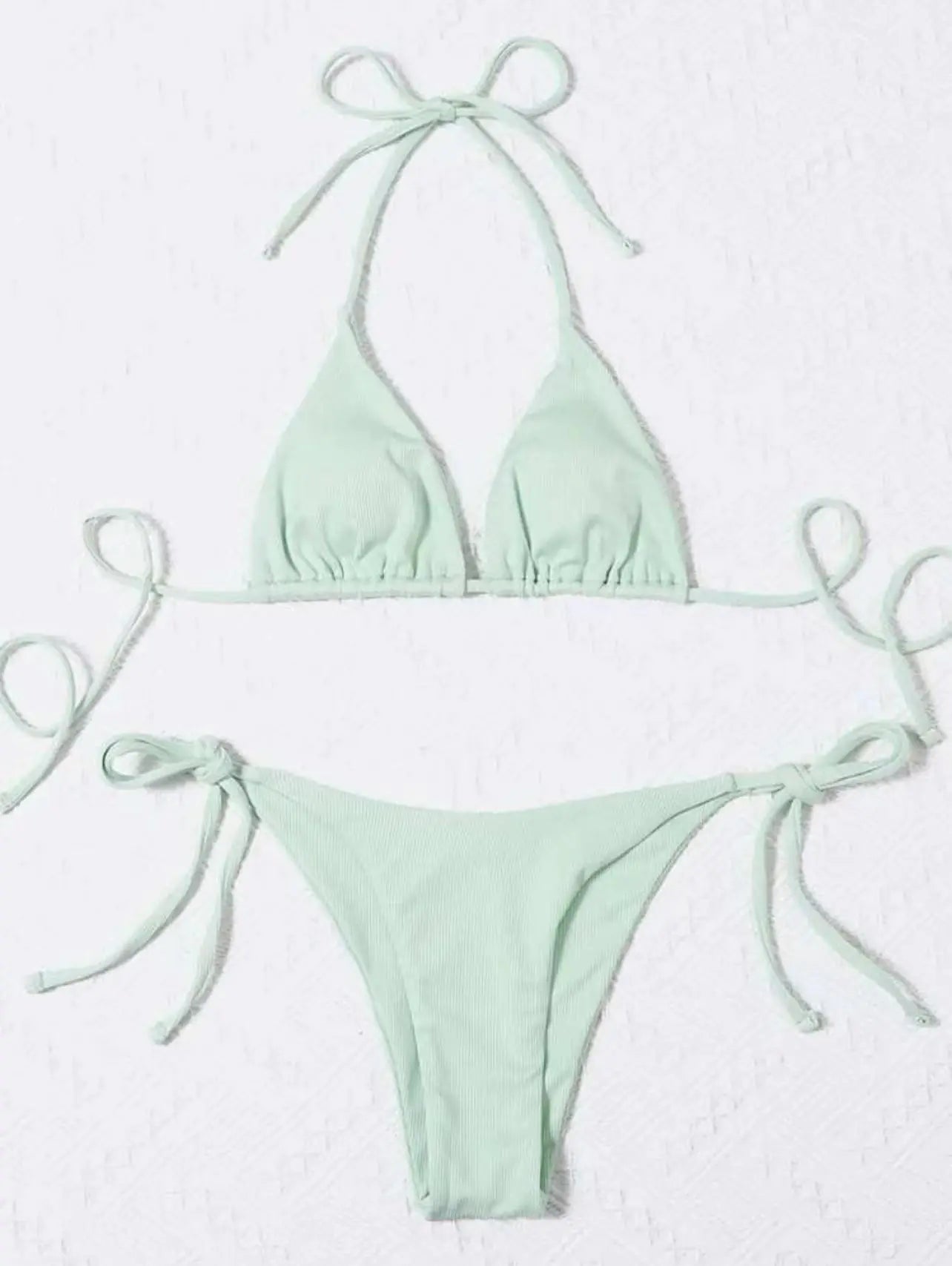 Ribbed Three-Piece Bikini Set – Lightweight, Curve-Flattering Swimwear (Sizes S–L)
