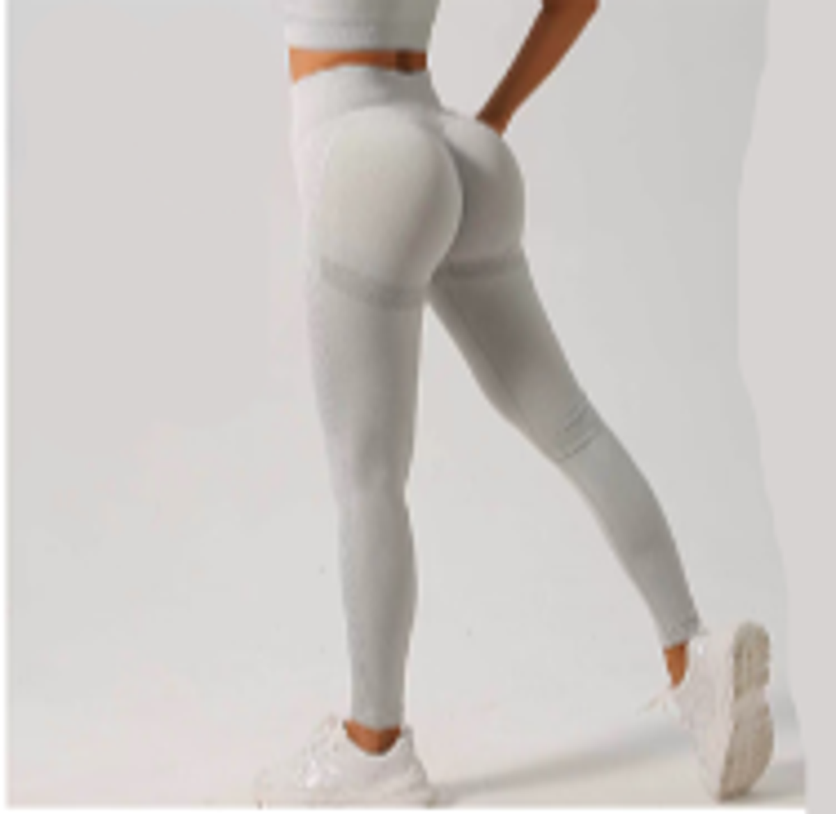 Women’s Sports Fitness Buttocks Lifting Yoga Set (High-Waisted Leggings & Supportive Bra)