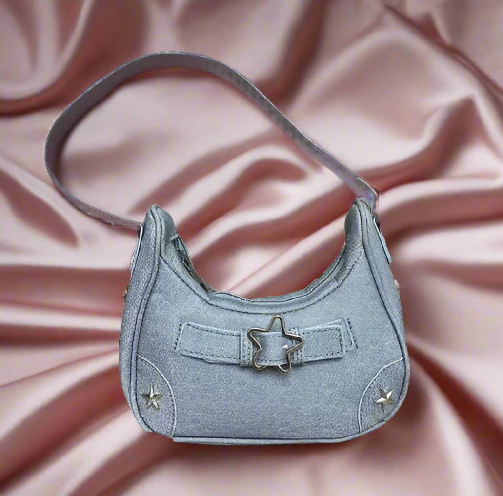 Vintage Star Denim Bag – Retro Charm Meets Everyday Functionality