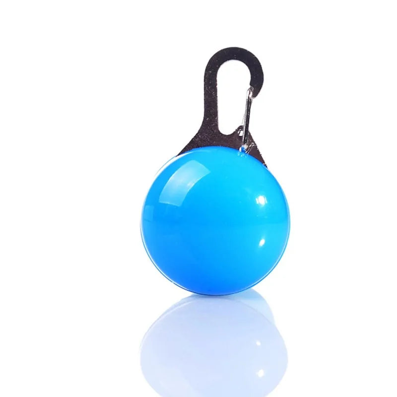 LED Pet Collar Pendant – Lightweight, Glowing Safety Light for Nighttime Visibility