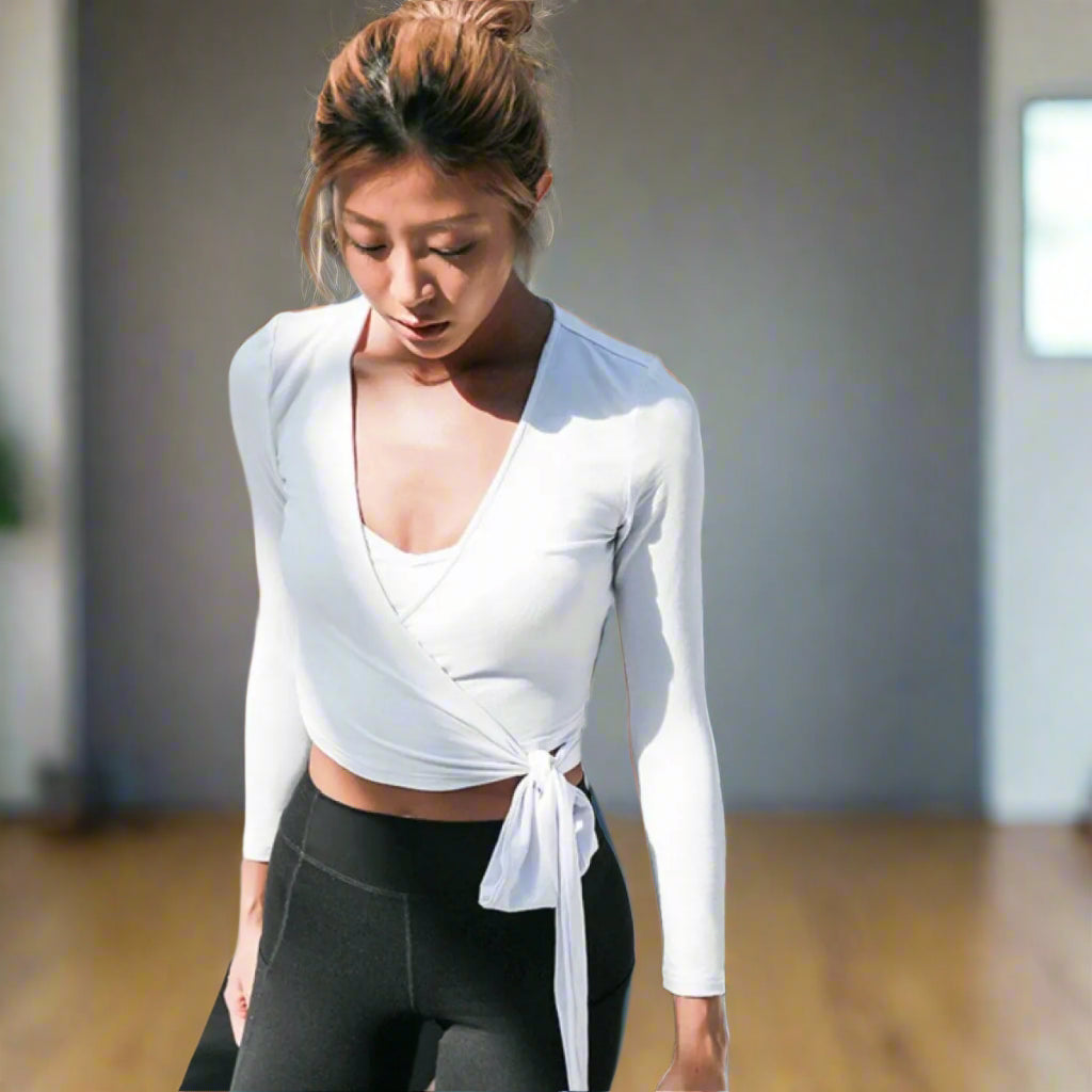 Self-Tie Yoga Top – Breathable, Moisture-Wicking Activewear Tank for Women