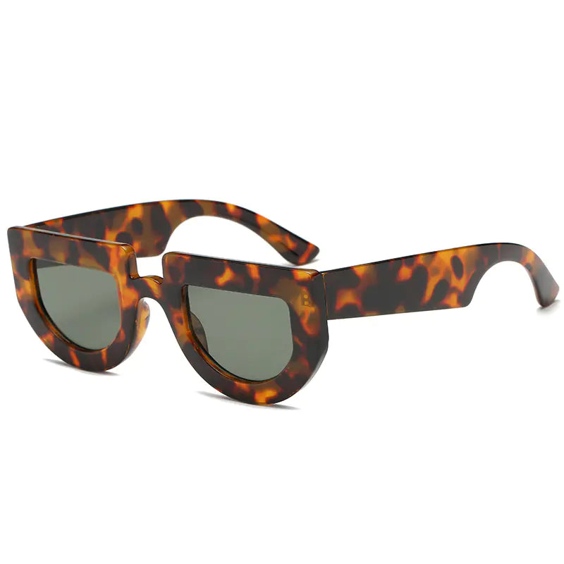 unisex Vintage Irregular Thick Frame Sunglasses – Bold Retro Style with UV400 Protection (230mm Width)