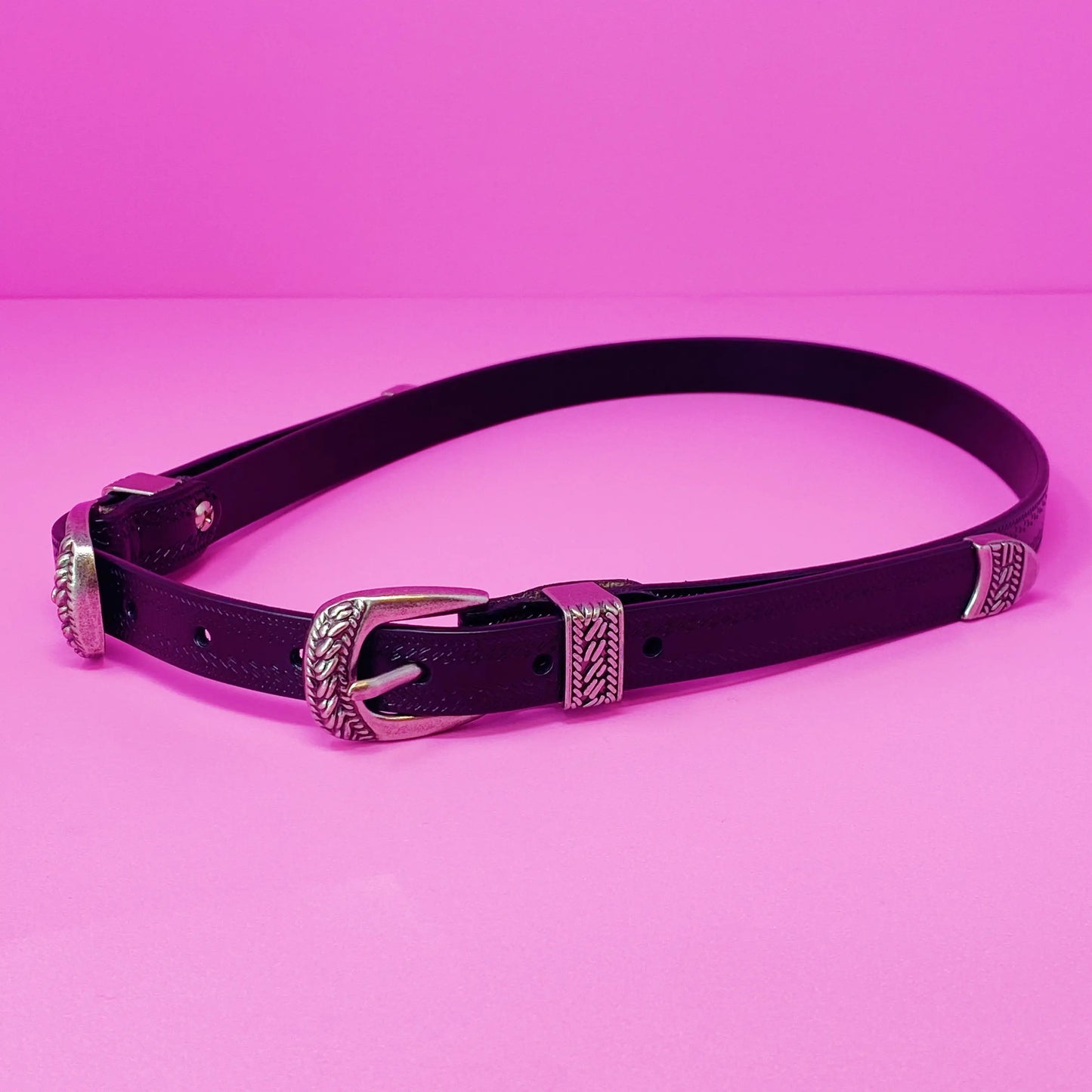 Genuine Double Buckle Leather Belt: Timeless Elegance and Style