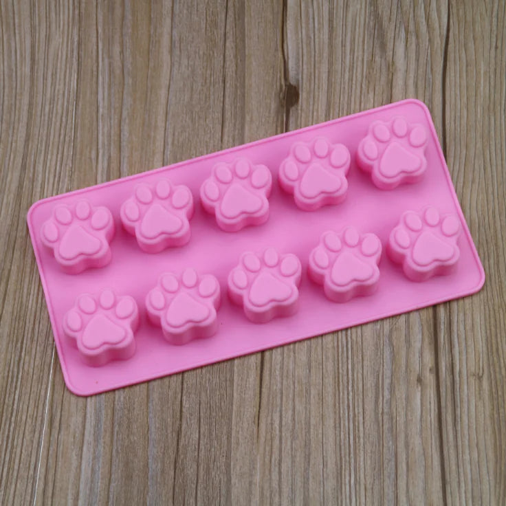 Silicone Puppy Paw & Dog Bone Cake Molds – Bake with Love for Your Furry Friends