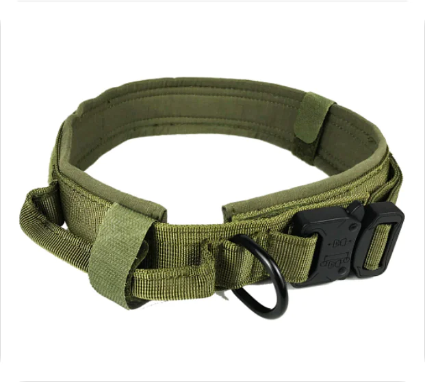Tactical telescopic dog leash and collar set for training and outdoor walks. Adjustable length, durable build. Sizes M–XL for dogs 28–90 lbs.