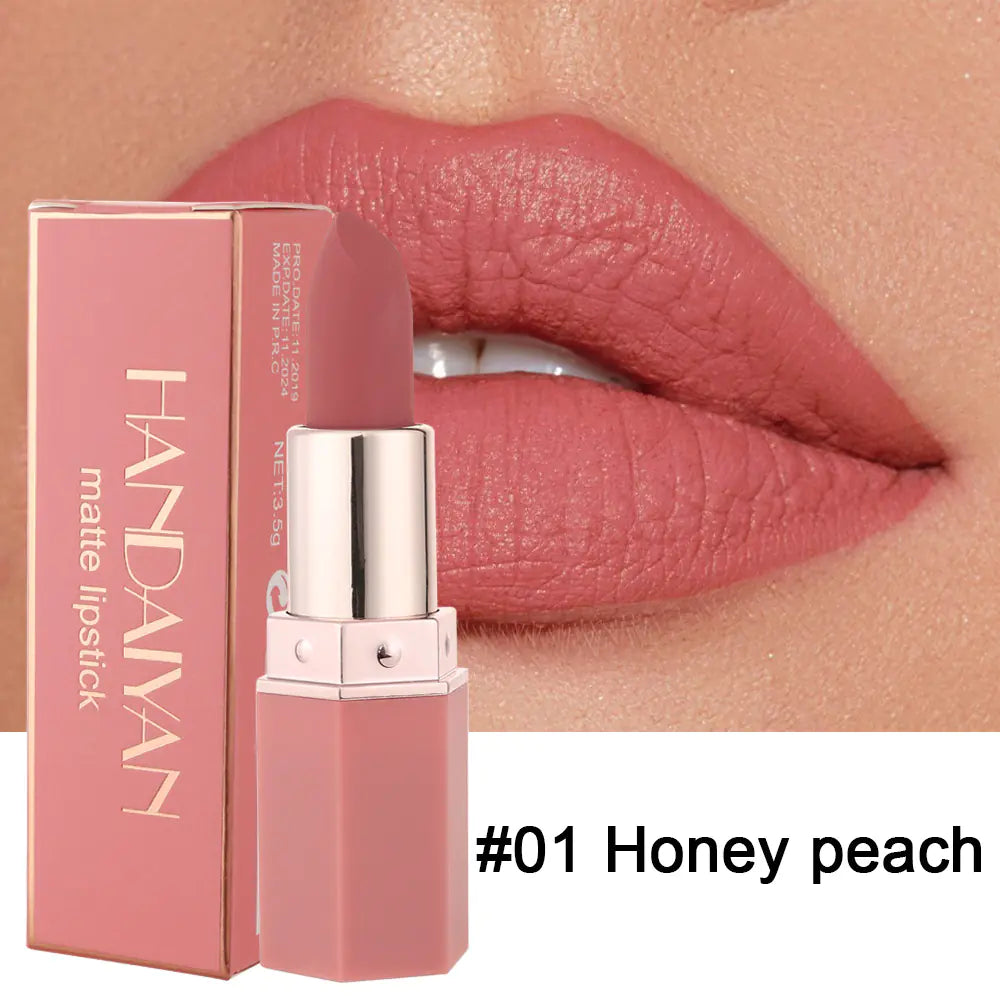 Matte Lip Glaze – Waterproof, Vivid Color, Nourishing Comfort (6 Shades)