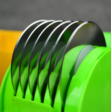 Creative Kitchen Tools – Rolling Vegetable Cutter (Stainless Steel, Green or Yellow)