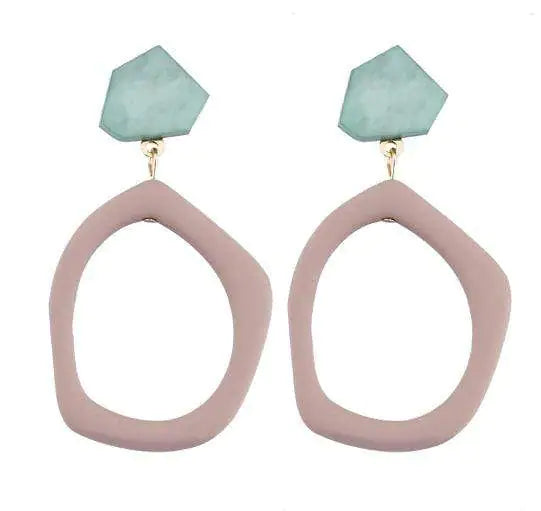 Carmen Earrings – Vintage-Inspired Statement Earrings with Uneven Cut Design