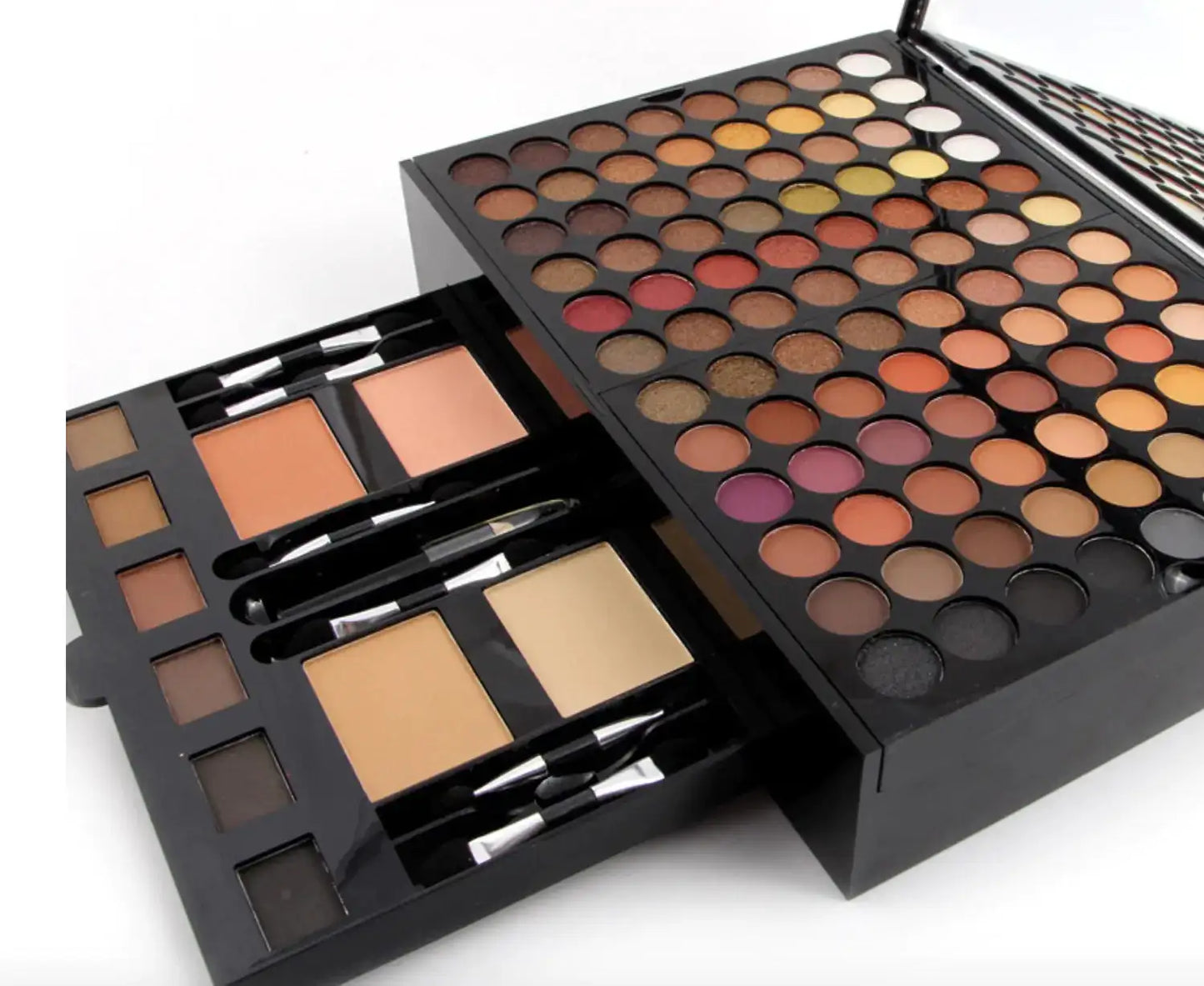 Ultimate Makeup Set – All-in-One Beauty Collection for Flawless Looks & Creative Expression