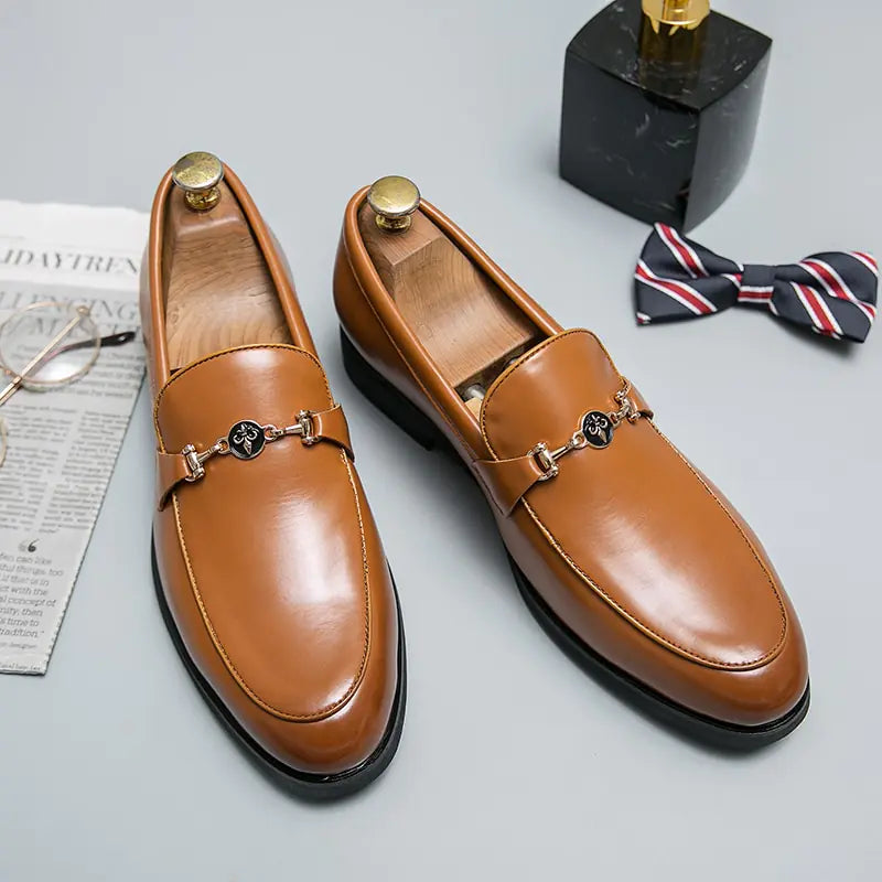 Men’s Classic Metal Chain Loafers – Timeless Sophistication &amp; Comfort